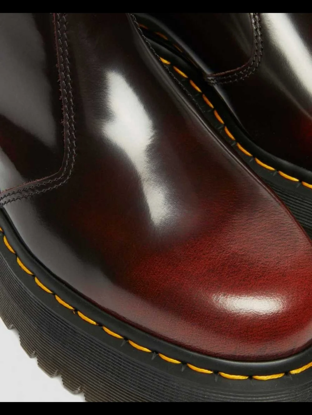 Dr. Martens Men’s Black Cherry Chelsea Boots